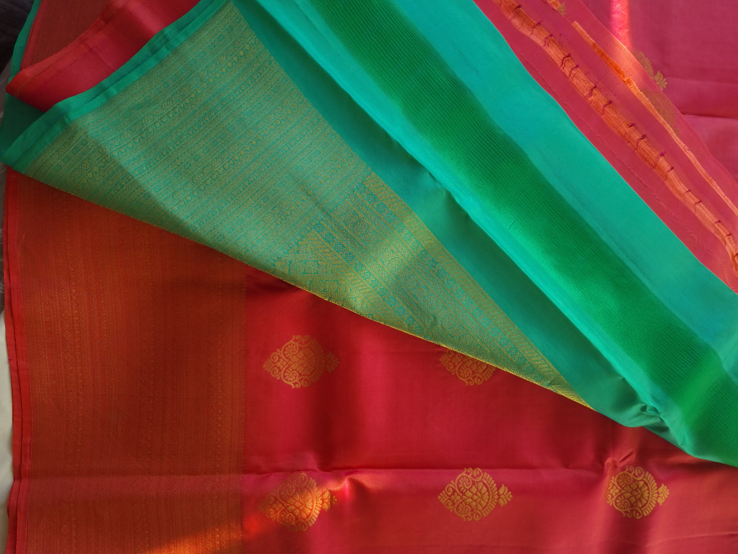 Pure Kancheepuram Silk Mark-certified