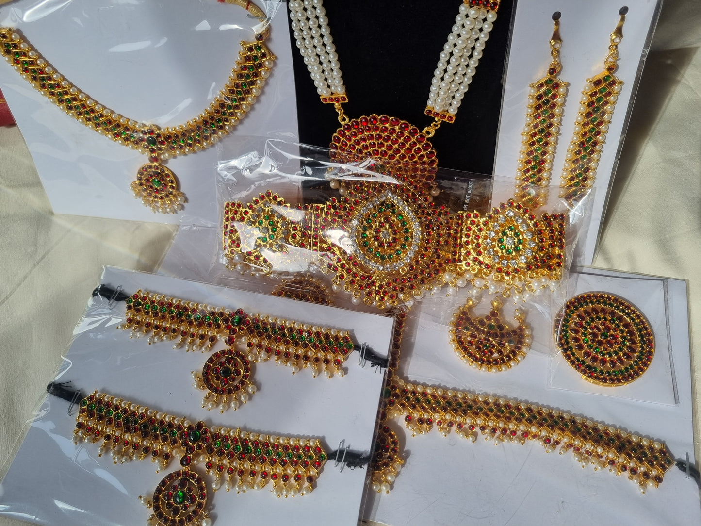 Traditional Jewellery Set