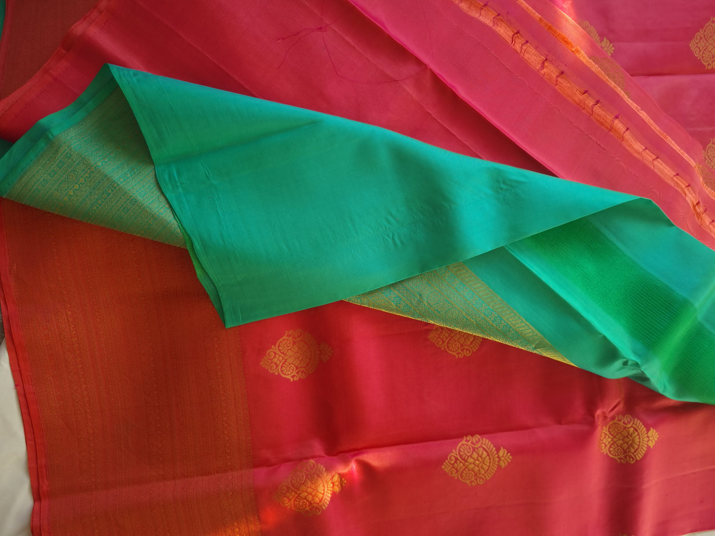 Pure Kancheepuram Silk Mark-certified